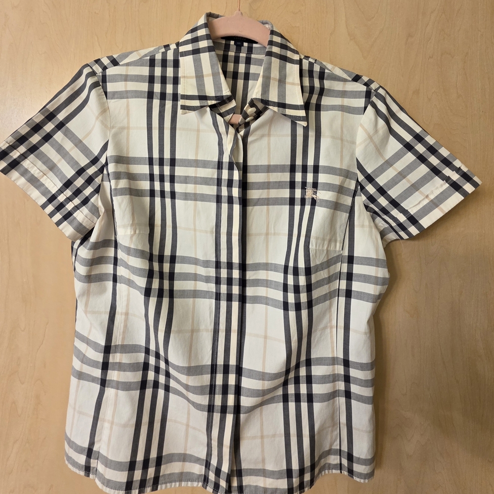 Classic Checkered Short Sleeve Shirt